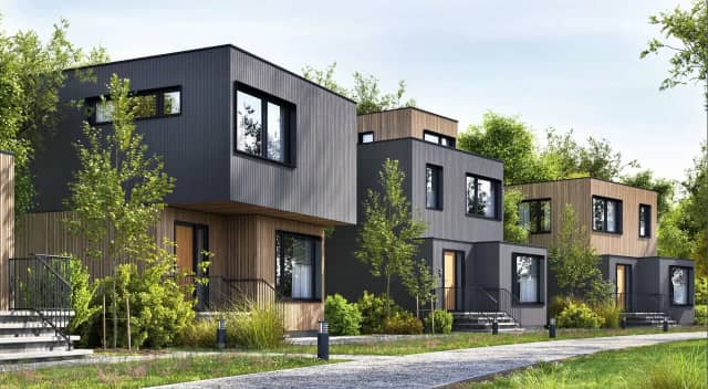 Moderne Wohnhäuser mit klaren Linien, Holz- und Aluminiumfassaden – ideal für Wintergärten, Pergolen und Jalousien aus Aluminium